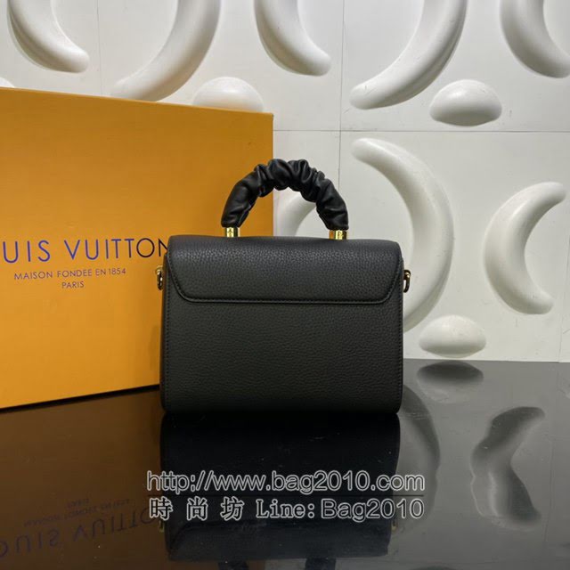 Louis Vuitton新款女包 M58688 路易威登Twist中号手袋 Taurillon皮革 小牛皮抽褶手柄 LV手提女包单肩斜挎包  ydh4218